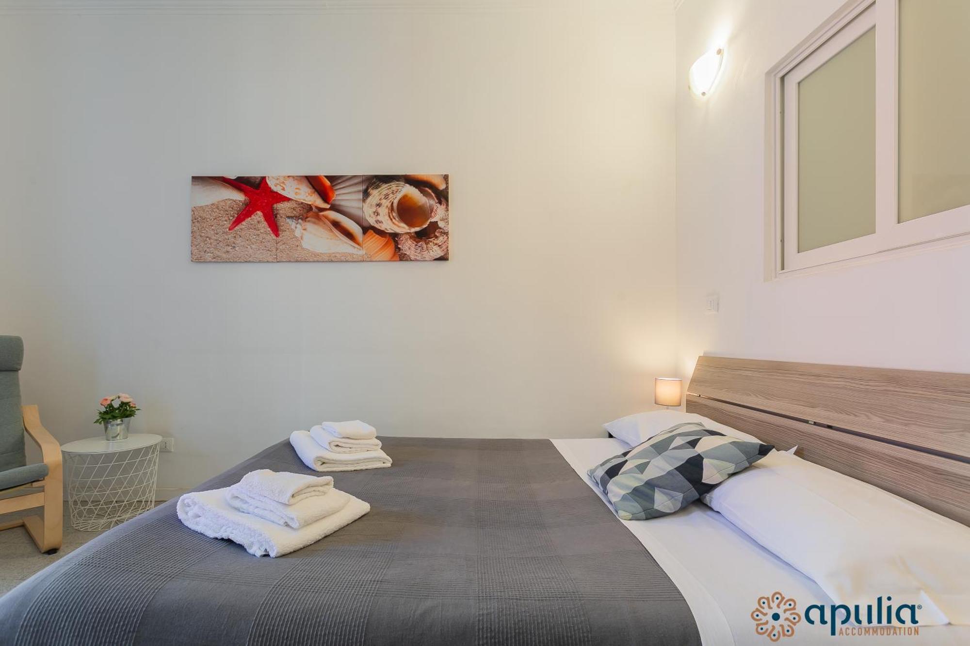 Suite Bonazzi By Apulia Accommodation Bari Ngoại thất bức ảnh